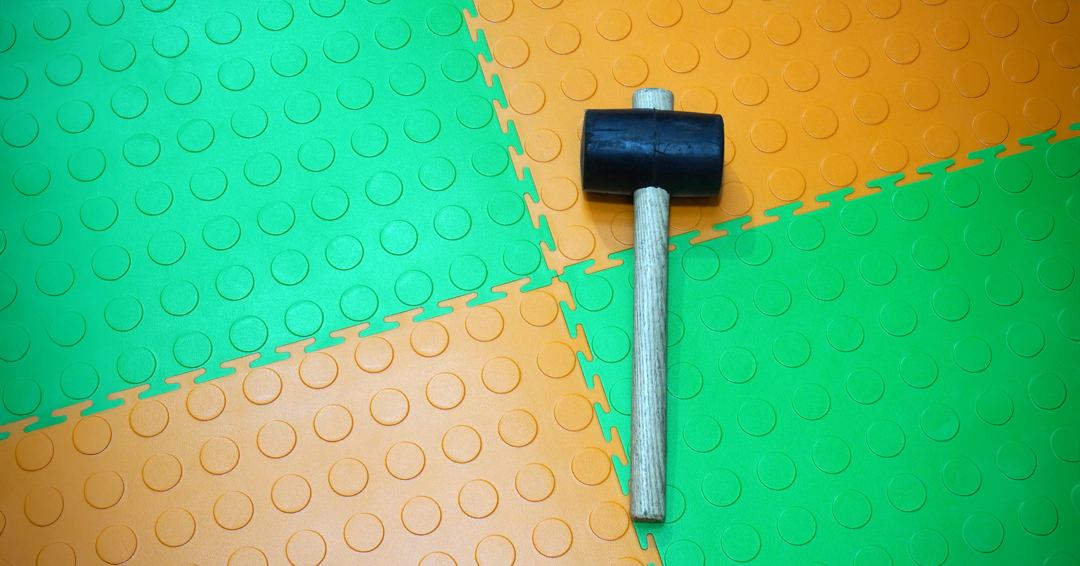 Injection moulding for the flooring industry Injection moulding for the flooring industry
